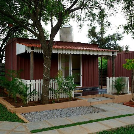 Village Trails Resort Hyderabad Exteriör bild