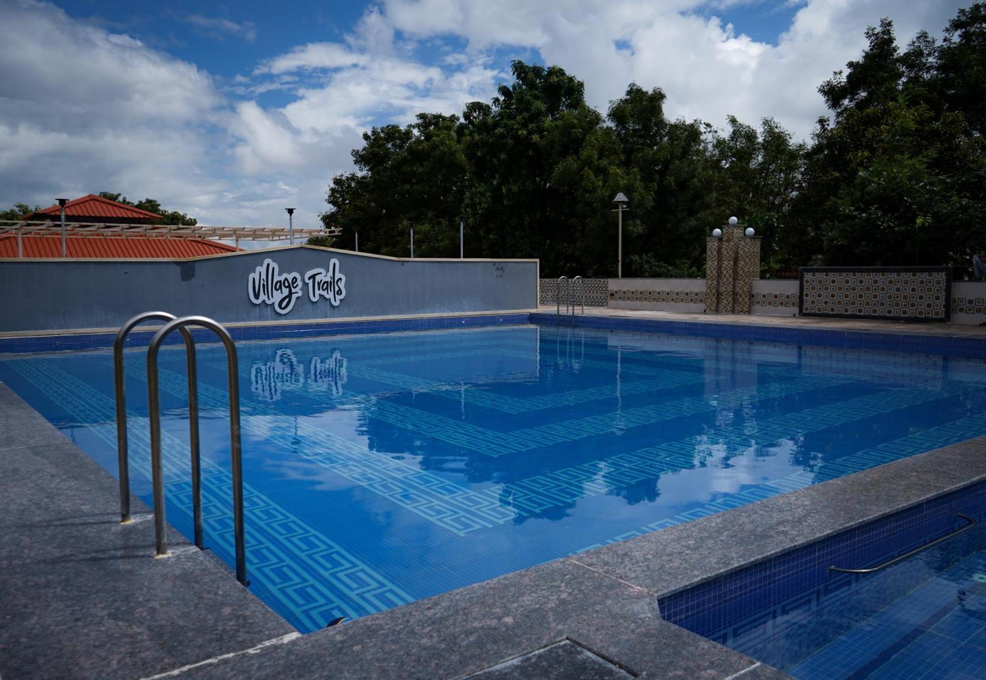 Village Trails Resort Hyderabad Exteriör bild
